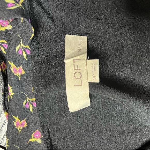 Loft Floral Gray Ruffle Dress - Picture 4 of 7